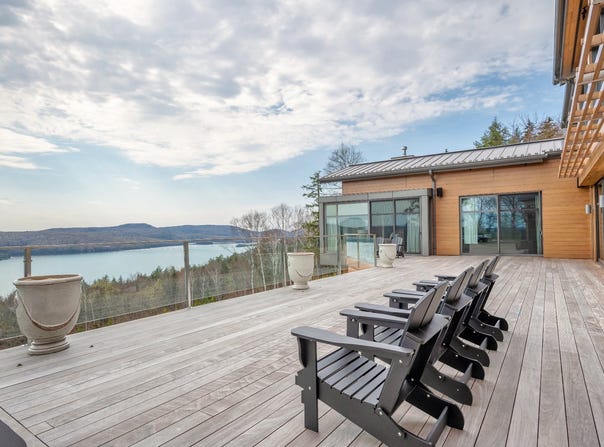 872 Ch. des Skieurs, Mont-Tremblant, Quebec J8E 3M8