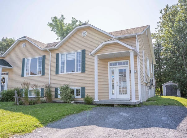 766 162e Rue, Saint-Georges, QC G5Z0A7, CA, Saint-Georges, Quebec G5Z0A7