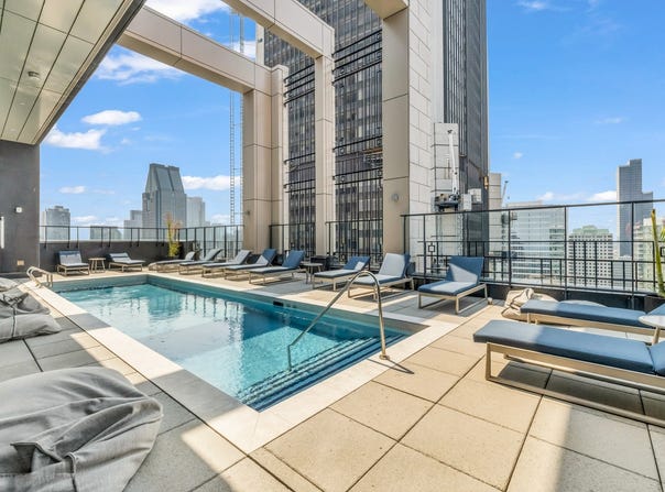 628 Rue St-Jacques, Ville-Marie, QC H3C1C7, CA, Ville-Marie, Quebec H3C1C7