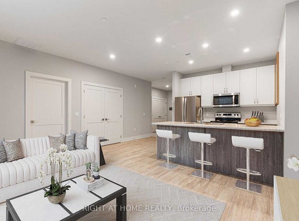 107 - 18 Campus Trail, Huntsville, Ontario P1H1C6