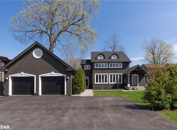 201 Cedar Island Road, Orillia, Ontario L3V 1T2