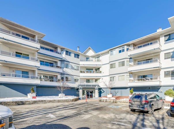 5377 201a Street 101, Langley, British Columbia V3A 1S7