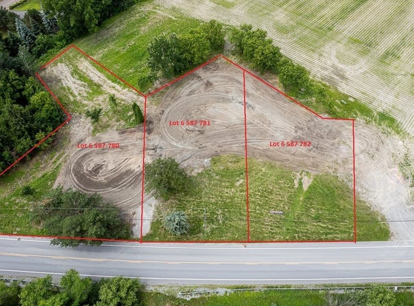 Rue Richelieu, Beloeil, QC J3G2C9, CA, Beloeil, Quebec J3G2C9