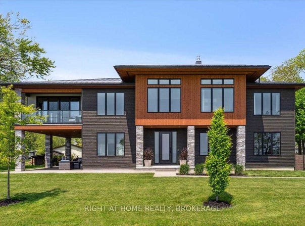 17 Bluewater Parkway, Haldimand, Ontario N0A1P0