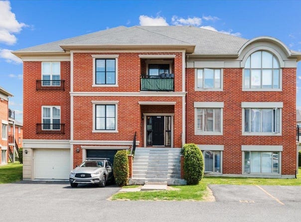 4645 Ch. des Prairies, Brossard, Quebec J4Y0E5