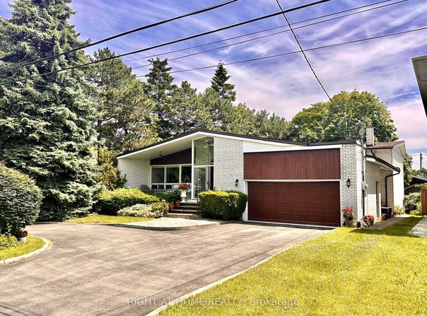 1 Denmark Crescent, Toronto, Ontario M2R1J3