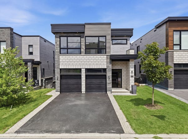 30 Rue du Rivage, Hull, Quebec J8Z3R1