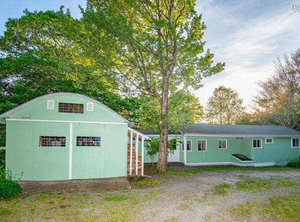 1521 Lake Annis Road, Lake Annis, Nova Scotia B5A 5L7