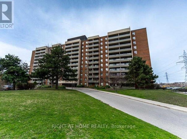 1103 - 9 Four Winds Drive, Toronto, Ontario M3J2S8