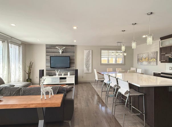 958 Rue Gallienne, Sept-Îles, QC G4R4B3, CA, Sept-Îles, Quebec G4R4B3