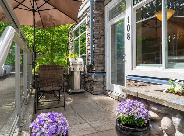608 Fairway Ave 108, Langford, British Columbia V9B 2R9