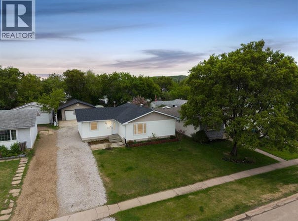 49 Centennial Drive, Fort McMurray, Alberta T9H1J2