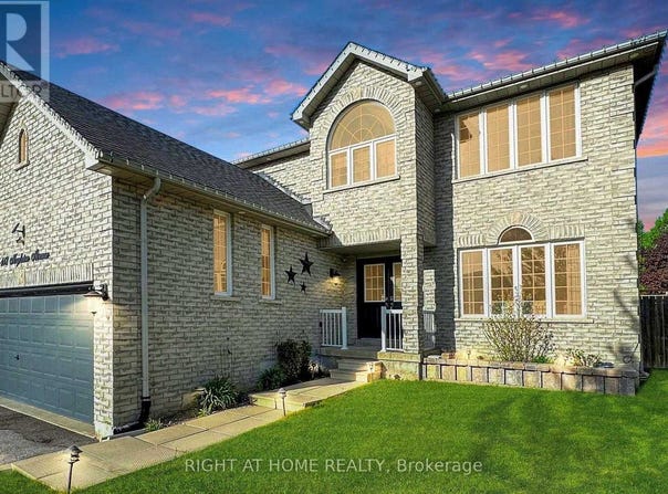 418 Mapleton Avenue, Barrie, Ontario L4N0Z9