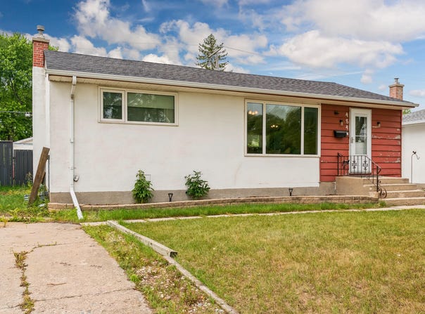 484 Hampton St, Winnipeg, MB R3J 1P9, Canada, Winnipeg, Manitoba