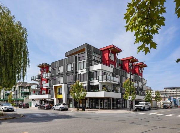 2526 Bevan Ave, Sidney, British Columbia V8L1W3