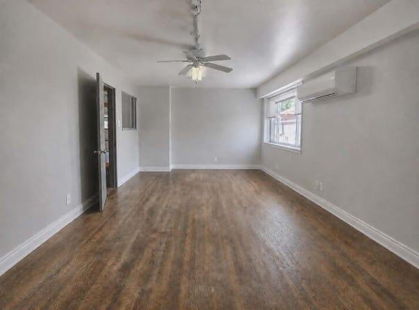 100 Rue Morin, Sainte-Adèle, Quebec J8B2P7