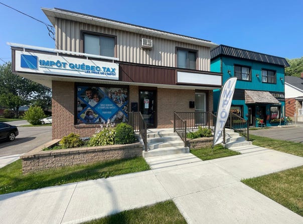 19-19A Boul. DAnjou, Châteauguay, QC J6J2P7, CA, Châteauguay, Quebec J6J2P7