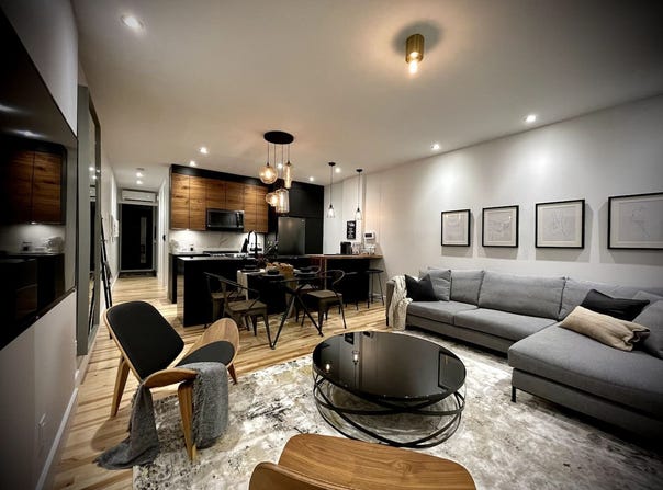 7003 Av. Papineau, Montréal, Quebec H2E2G3