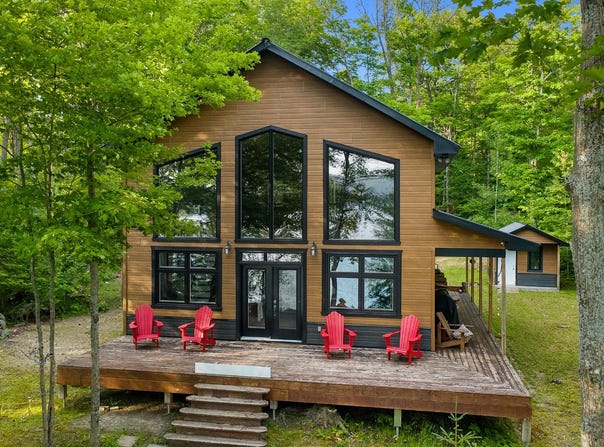 17 Ch. des Faucons, Gracefield, QC J0X1W0, CA, Gracefield, Quebec J0X1W0