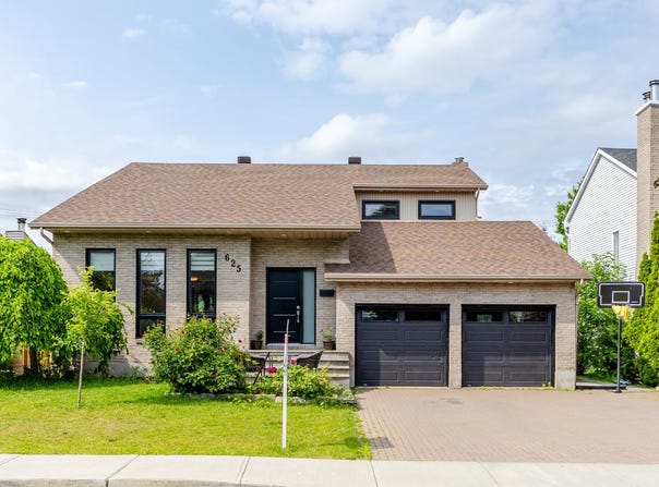 625 Rue De Verrazano, Boucherville, QC J4B7P9, CA, Boucherville, Quebec J4B7P9