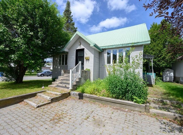 125 Rue Johnson, Val-dOr, QC J9P3H6, CA, Val-d'Or, Quebec J9P3H6