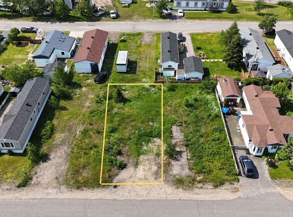 345 Rue Ambroise, Sept-Îles, QC G0G2B0, CA, Sept-Îles, Quebec G0G2B0