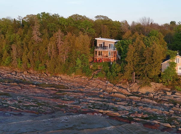 1 Ch. Duval, Saint-Jean-Port-Joli, Quebec G0R3G0