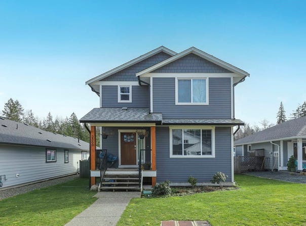 2560 Steele Cres, Courtenay, British Columbia V9N 0C3
