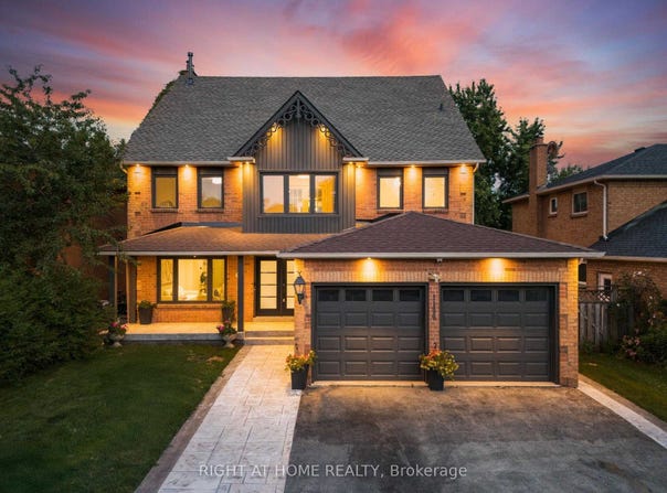 1186 Glenashton Drive, Oakville, Ontario L6H5L7