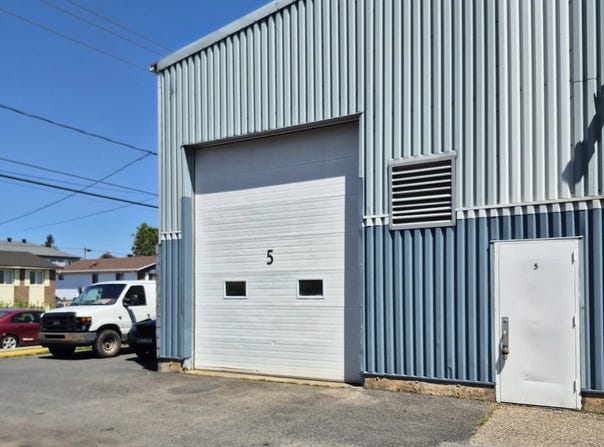 1446 Rue Soucy, Saint-Hubert, Quebec J4T1A3