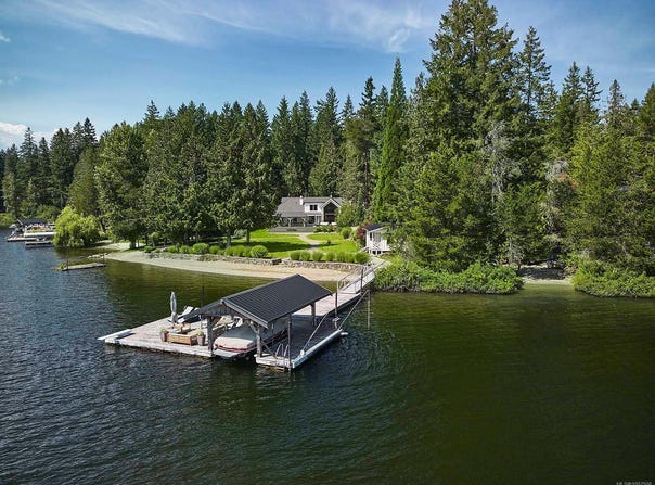 2062 Butler Ave, Shawnigan Lake, British Columbia V0R2W3