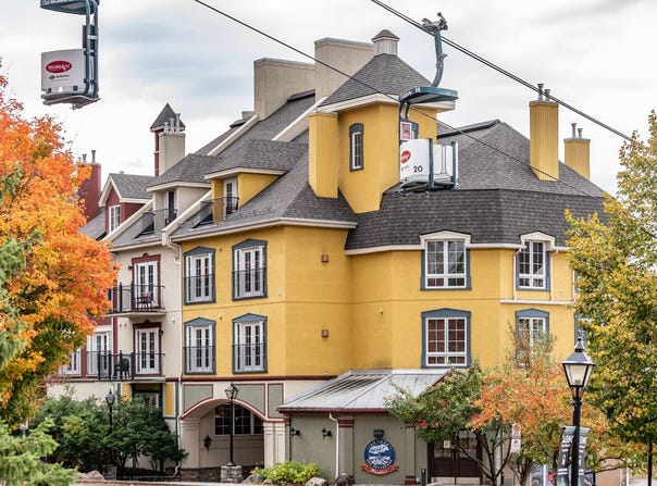 161 Ch. du Curé-Deslauriers 383, Mont-Tremblant, Quebec J8E 1C9