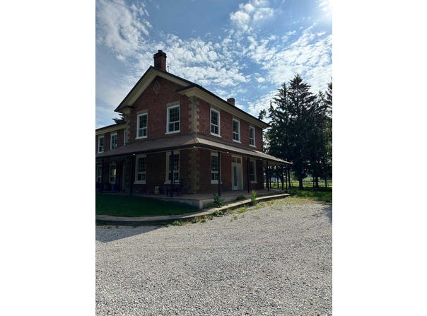 17400 10th Concession N, King, Ontario L0G1T0