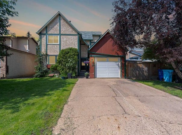 609 Timberline Drive, Fort McMurray, Alberta T9K1E6