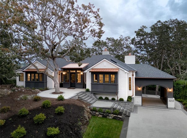 3255 Norfolk Rd, Oak Bay, British Columbia V8R6H5