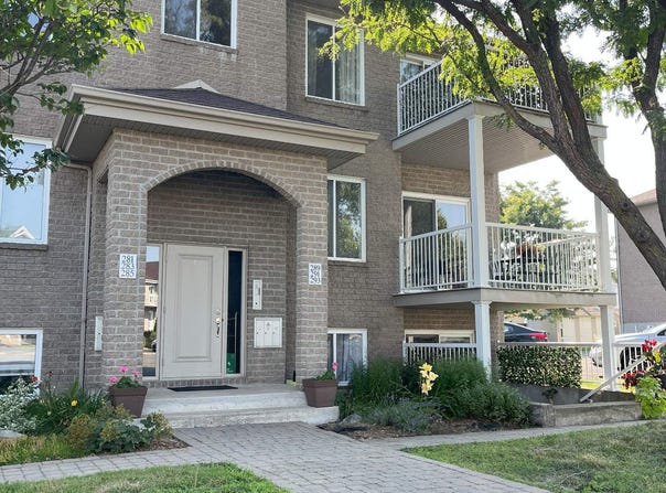 293 Rue de la Tenure, Varennes, QC J3X2H8, CA, Varennes, Quebec J3X2H8