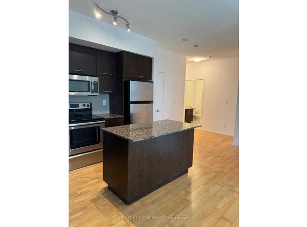 1301 - 55 Bremner Boulevard, Toronto, Ontario M5J0A6