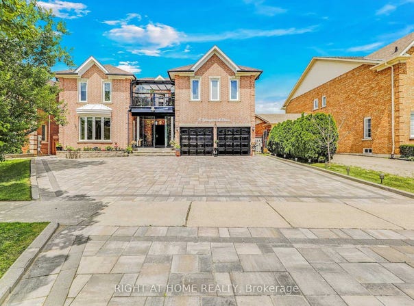 8 Springbrook Drive, Richmond Hill, Ontario L4B3R9