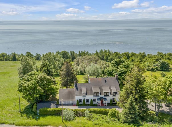 1000 Boul. Malcolm-Fraser, La Malbaie, Quebec J0B 4B0