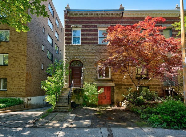 250 Av. Olivier, Westmount, Quebec H3Z 2C8