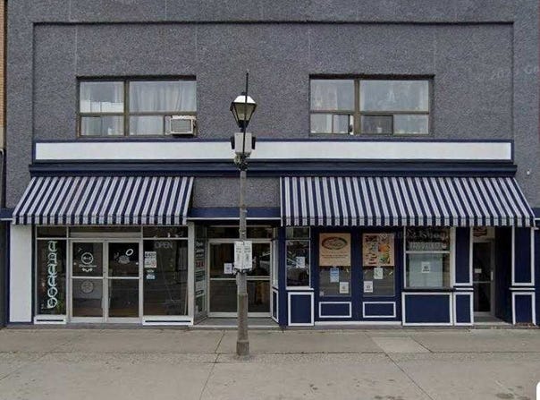 7 - 7 - 4400 Queen Street, Niagara Falls, Ontario L2E2L3