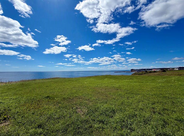 Route 132 O., Percé, Quebec G0C1G0
