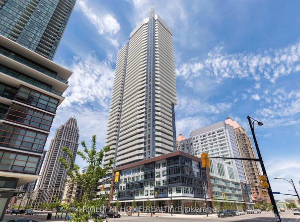 1003 - 4065 Confederation Parkway W, Mississauga, Ontario L5B0L4