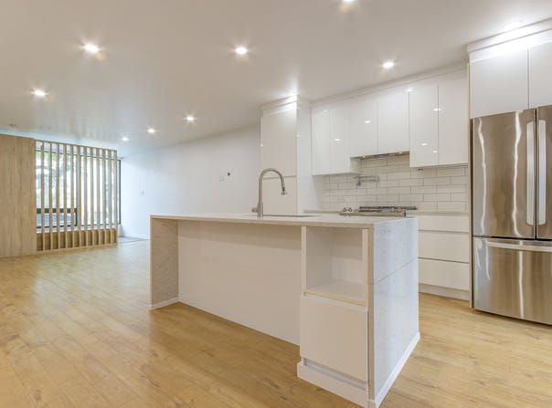 6006 Rue de Bordeaux, Rosemont/La Petite-Patrie, QC H2G2R7, CA, Rosemont/La Petite-Patrie, Quebec H2G2R7
