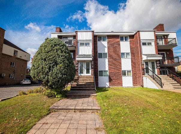 513 Rue Langevin, Repentigny, Quebec J6A7G2