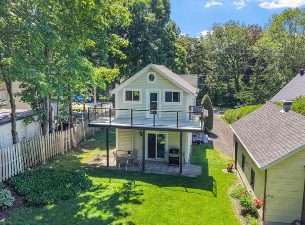 139 Rue Elgin, Granby, Quebec J2G4V4