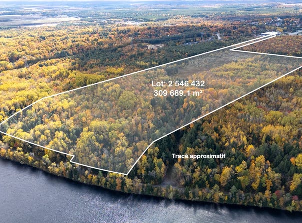 1090 Boul. de La Gabelle, Saint-Étienne-des-Grès, Quebec G0X2P0