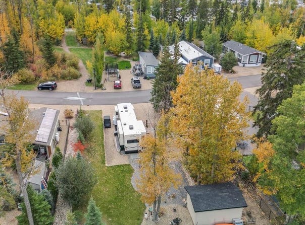 10032 422 Township, Rural Ponoka County, Alberta T0C2J0