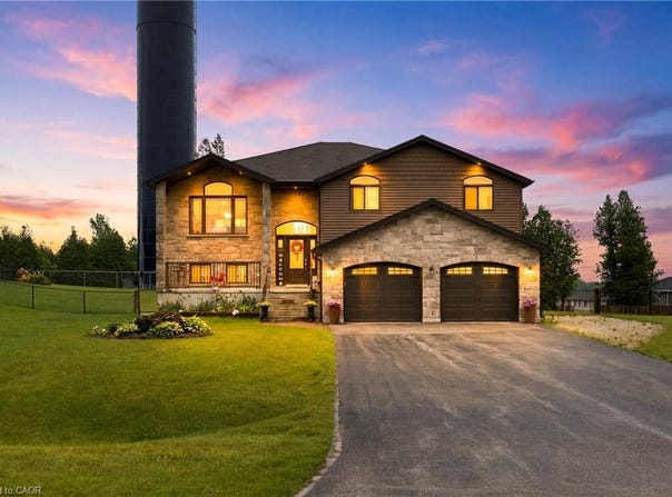 206 Meredith Way, Grey, Ontario N0H1G0