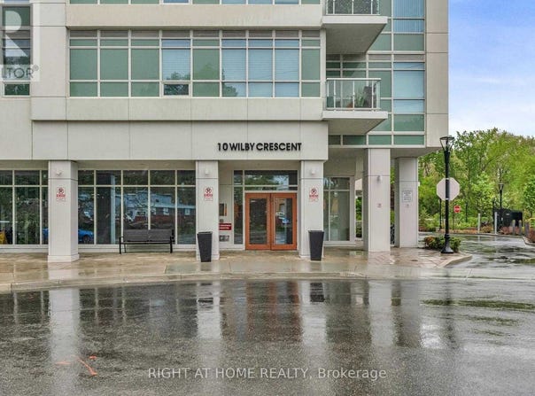 908 - 10 Wilby Crescent, Toronto, Ontario M9N0B6